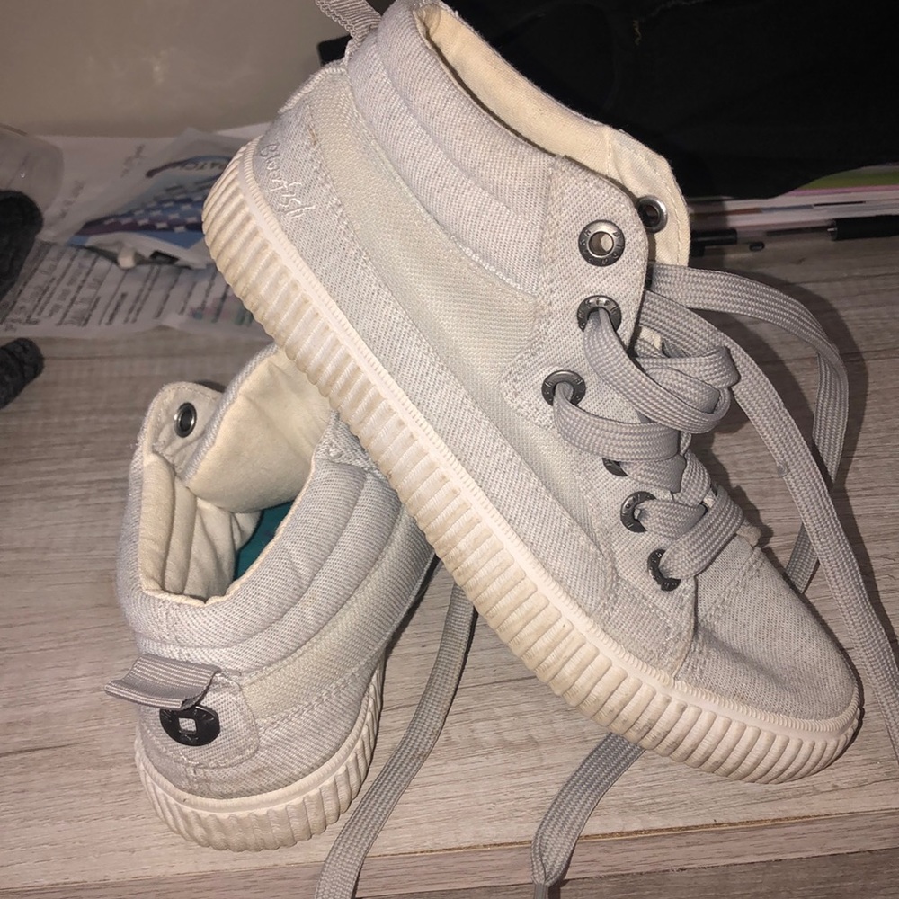 Blowfish sneaker